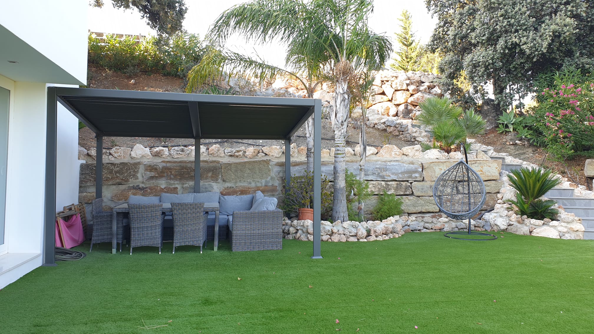 Anti-limescale water filtration system in fully equipped luxury finca